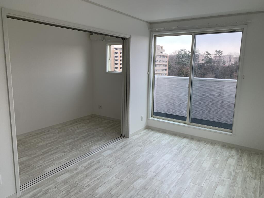 居室・リビング　※他号室