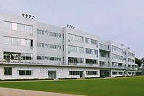 小学校　富山市立芝園小学校（小学校）まで714m