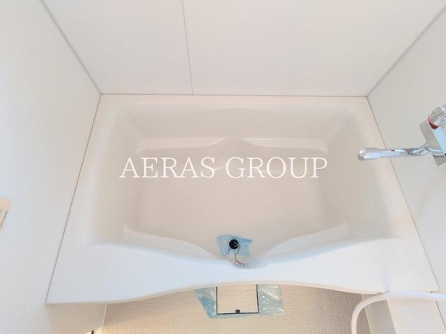 バス・シャワールーム　浴槽