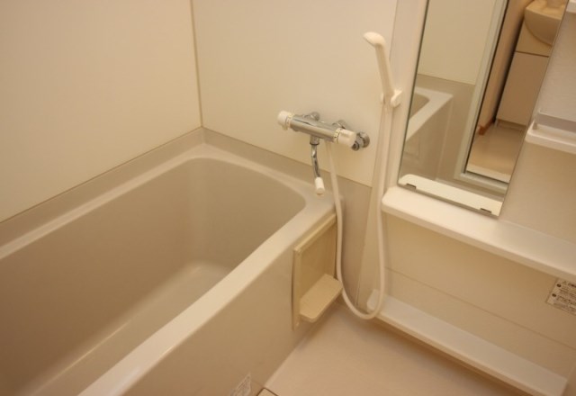 バス・シャワールーム　写真は同マンション・別部屋写真
