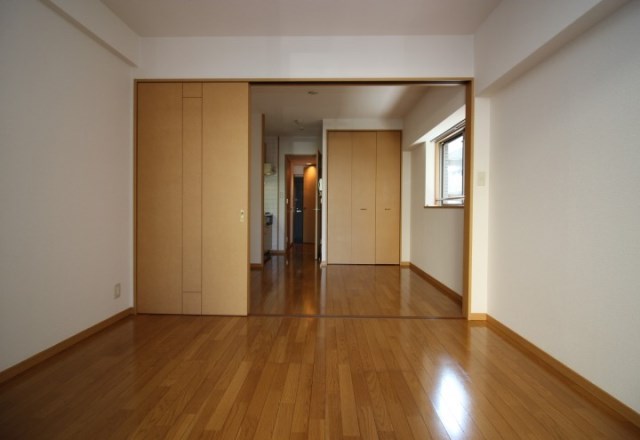 居室・リビング　写真は同マンション・別部屋写真