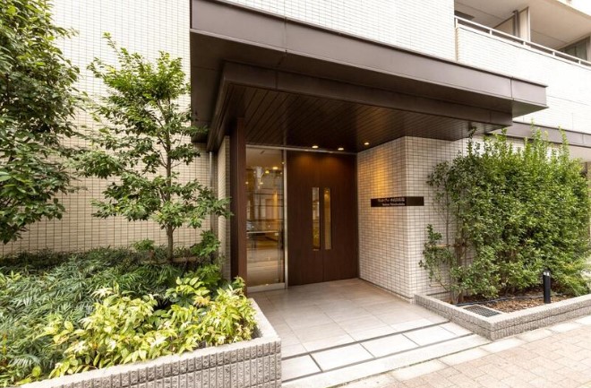 エントランス　エントランス