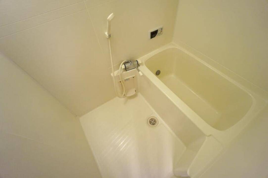 バス・シャワールーム　浴室