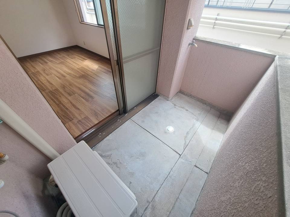 バルコニー　バルコニー