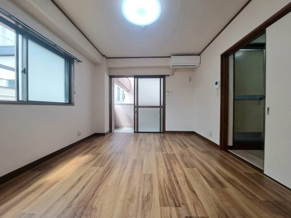 居室・リビング　リビング