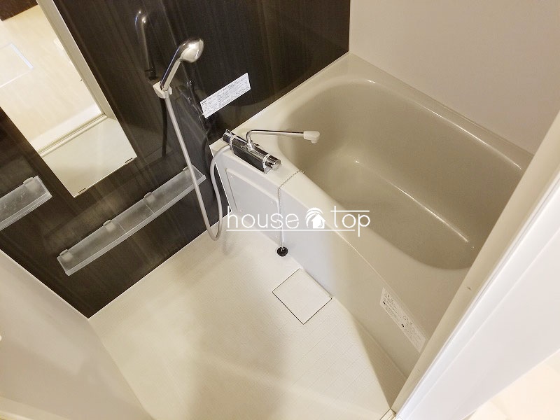 バス・シャワールーム　ゆったりと入浴出来る浴槽です！
