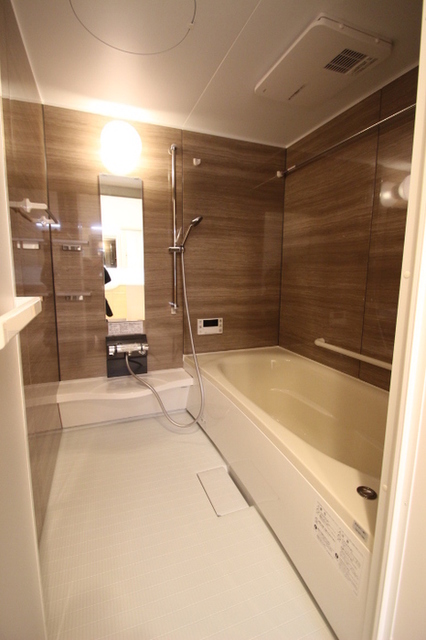 バス・シャワールーム　同仕様