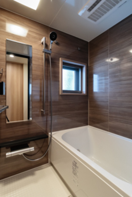 バス・シャワールーム　※写真は同タイプ住戸です。