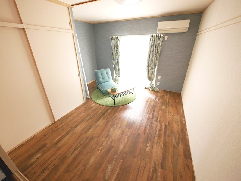 居室・リビング　※居室の家具は洋室7帖　　　　　※モデルルーム仕様です。