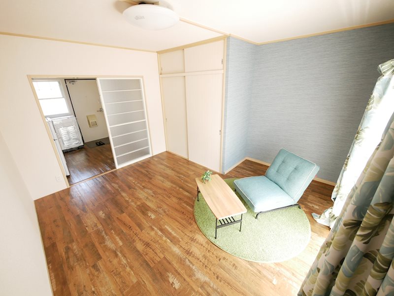 その他部屋・スペース　洋室7帖　　　　※居室の家具はモデルルーム仕様です。