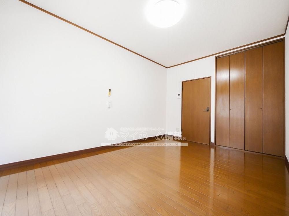 その他部屋・スペース　木のぬくもりがお部屋の雰囲気をやさしい空間に♪