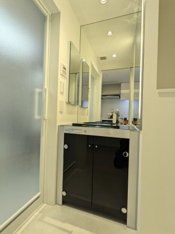 洗面設備　302号室