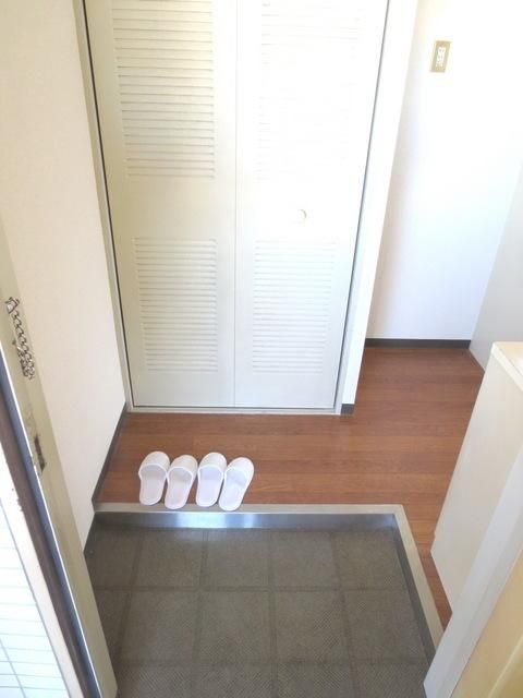 玄関　★お問い合わせはタウンハウジングまで★