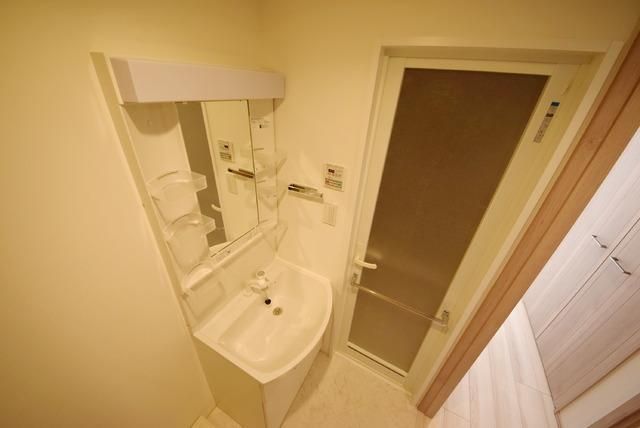 洗面設備　独立洗面台