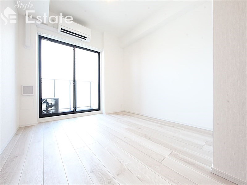 居室・リビング　内装