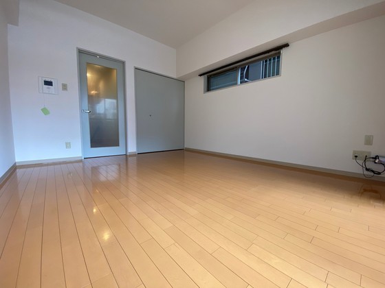 居室・リビング　※別部屋の写真です