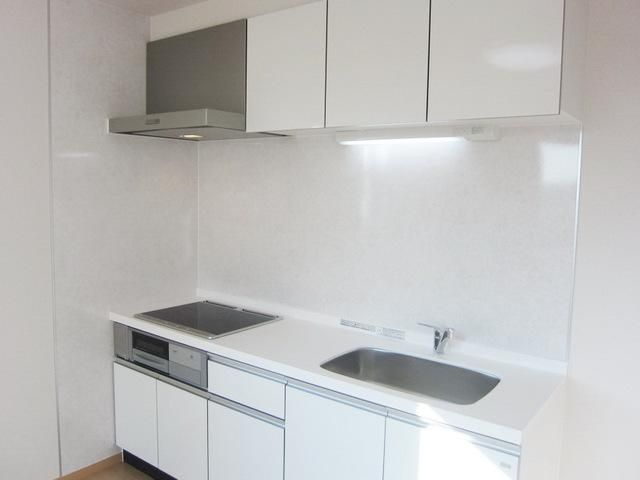 キッチン　☆ＩＨ３口です☆