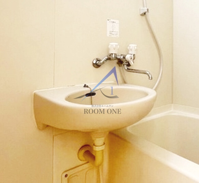 洗面設備　洗面台です。