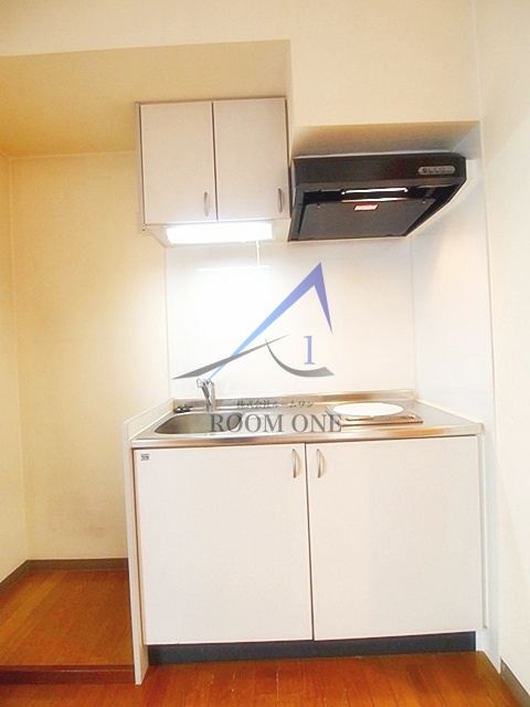 キッチン　キッチンです。