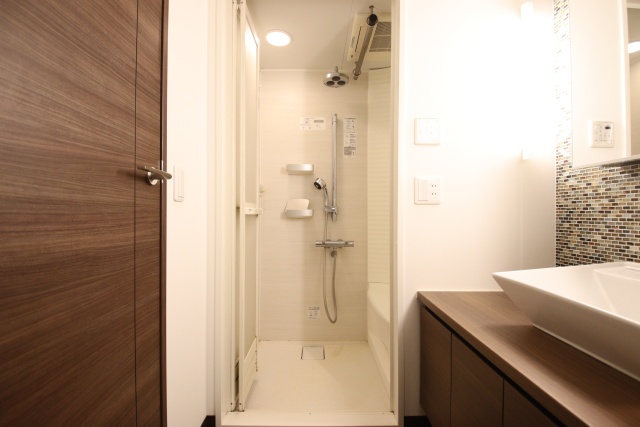 バス・シャワールーム　※別室の参考写真の為、現況優先です。