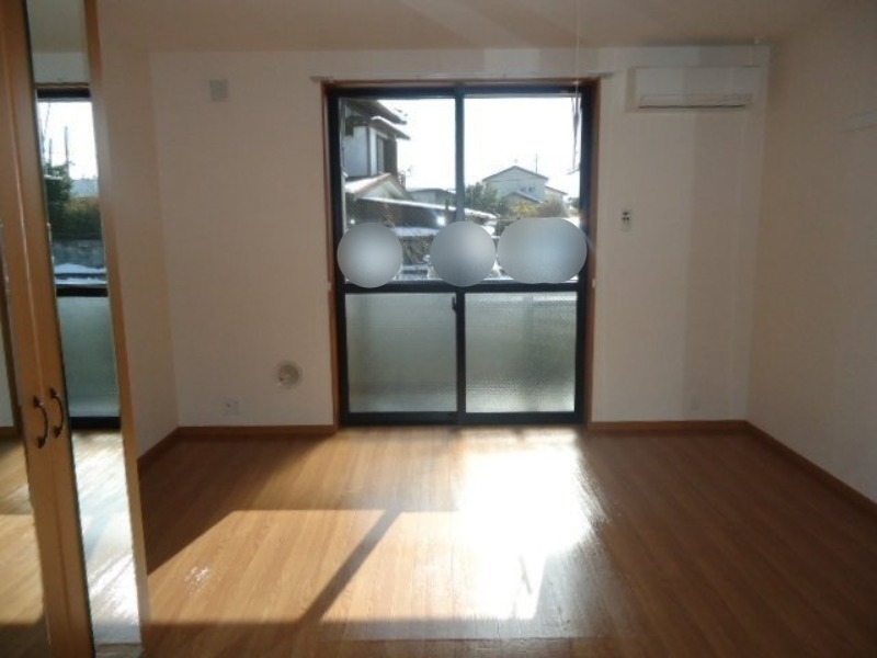 居室・リビング　図面と現状に相違がある場合には現状を優先