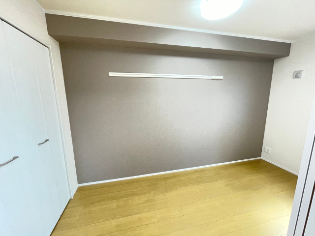 その他　アクセントクロスです。