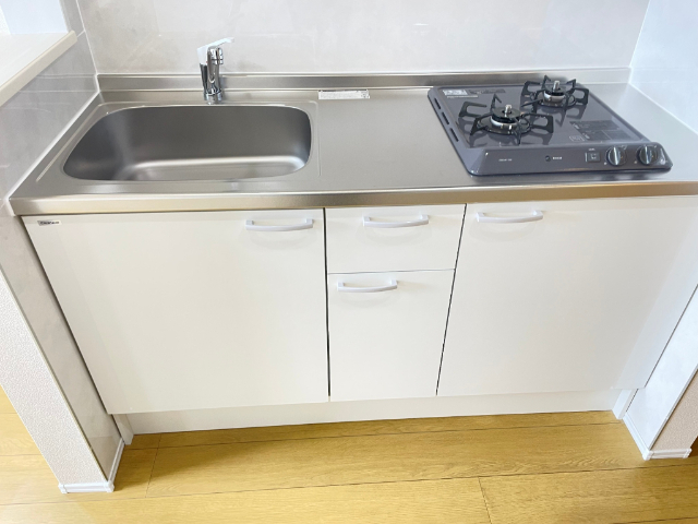 キッチン　２口ガスコンロがついております。