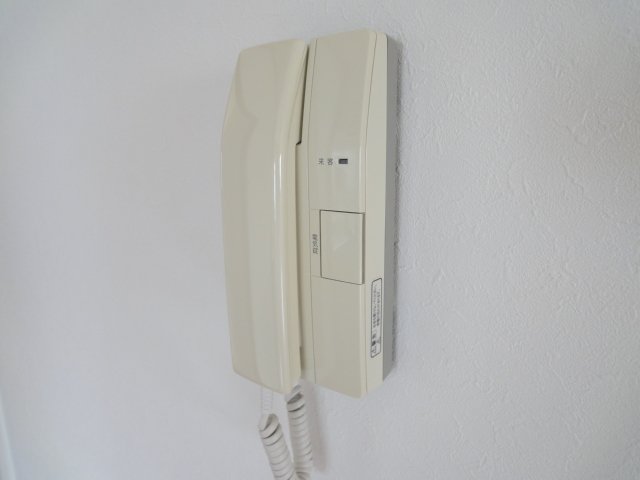 セキュリティ　写真は別号室のものです。