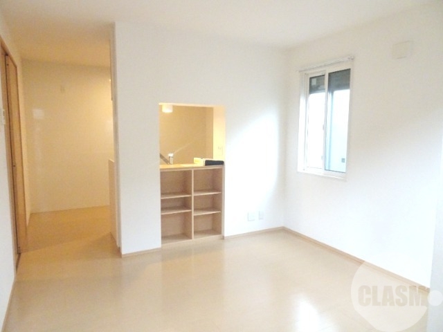 居室・リビング　カウンターキッチンです♪