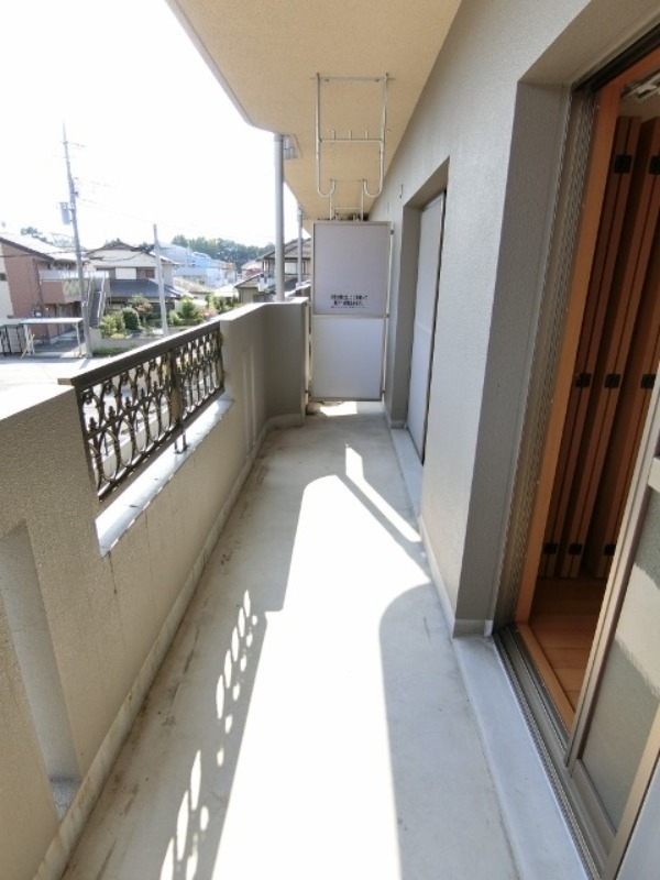 バルコニー　図面と現状に相違がある場合には現状を優先