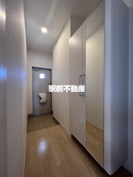 玄関　※類似物件