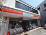 コンビニ　ローソン 川名駅前店 (コンビニ)（コンビニ）まで99m