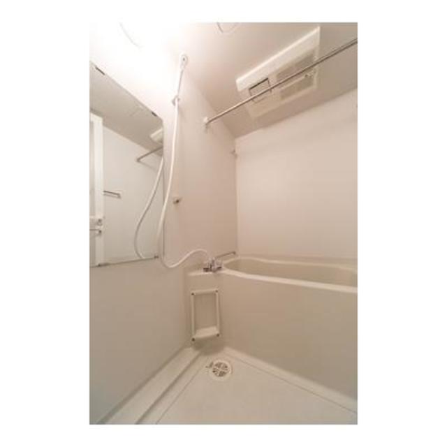 バス・シャワールーム　※写真は同タイプ住戸です。