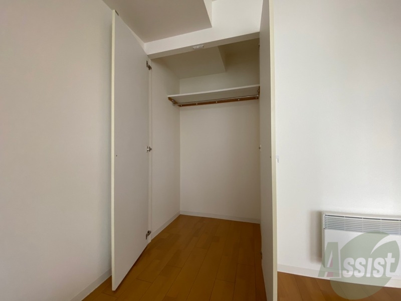 収納　クローゼットがありました。お洋服や荷物はここへ