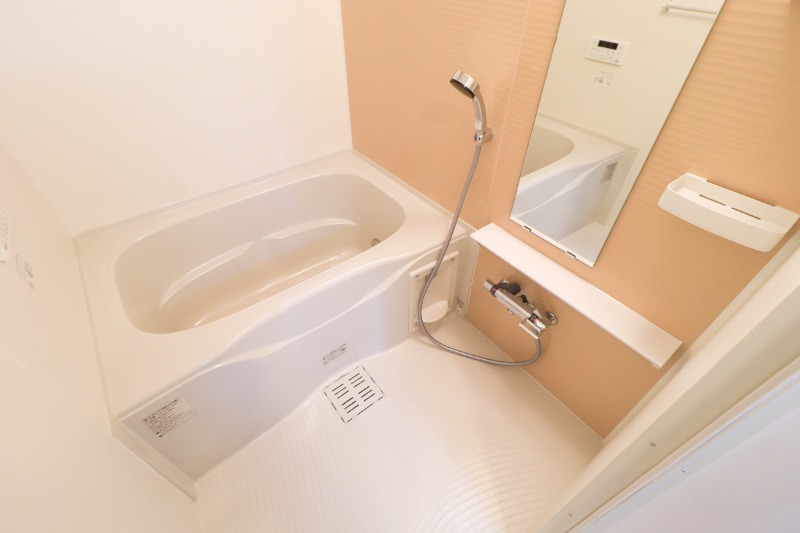 バス・シャワールーム　図面と現状に相違がある場合には現状を優先