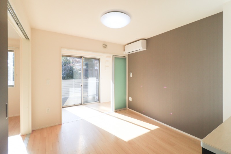 居室・リビング　図面と現状に相違がある場合には現状を優先