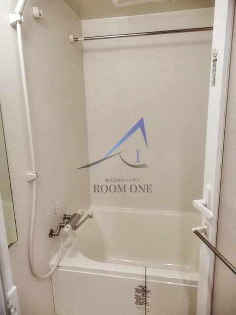 バス・シャワールーム　お風呂です。