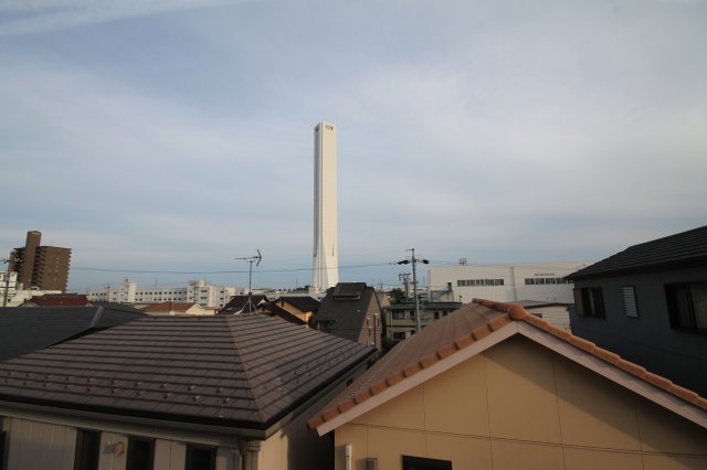 眺望　同じ建物の別のお部屋の写真です。現況優先。