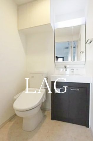 洗面設備　洗面台です。