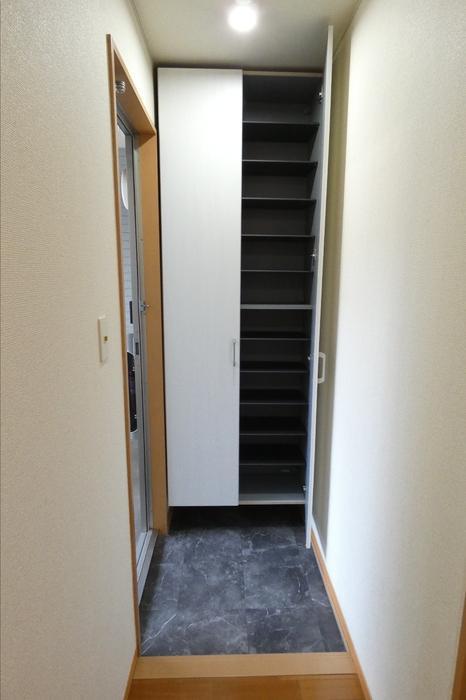 玄関　玄関　シューズボックス