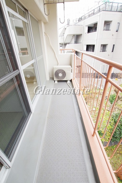 バルコニー　☆日当たり良いバルコニー☆
