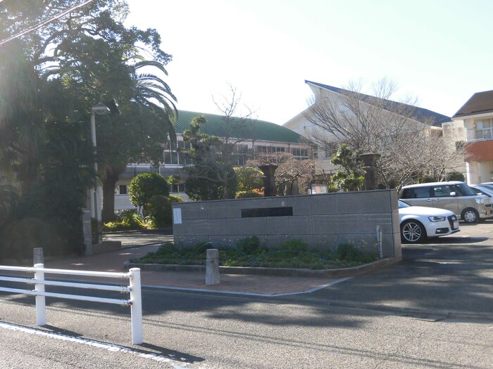 小学校　宮崎市立宮崎小学校（小学校）まで415m