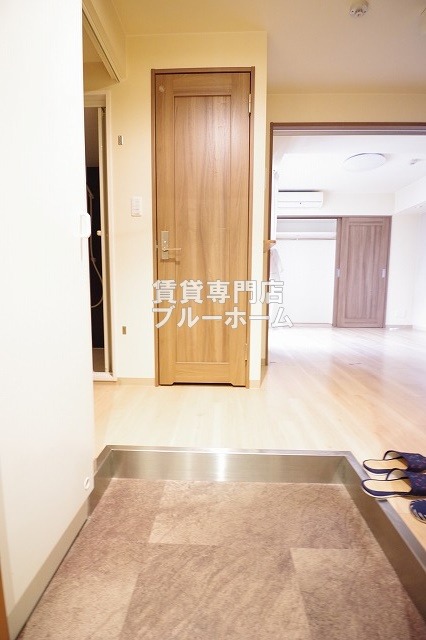 玄関　シューズボックスのある綺麗な玄関です！