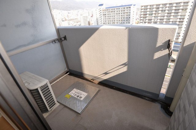 バルコニー　バルコニーがあります