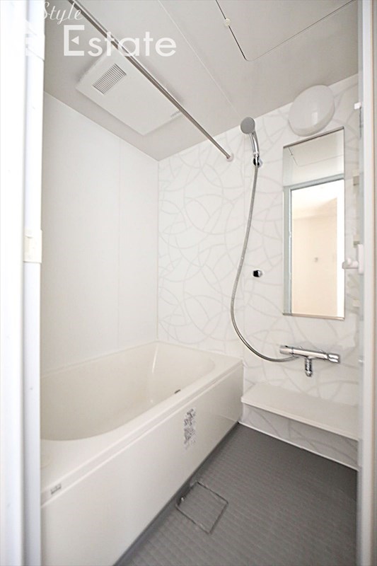 バス・シャワールーム　風呂