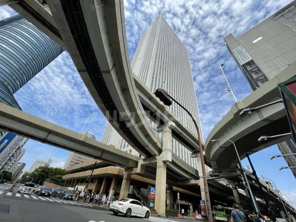 ショッピングセンター　サンシャインシティ（ショッピングセンター）まで580m