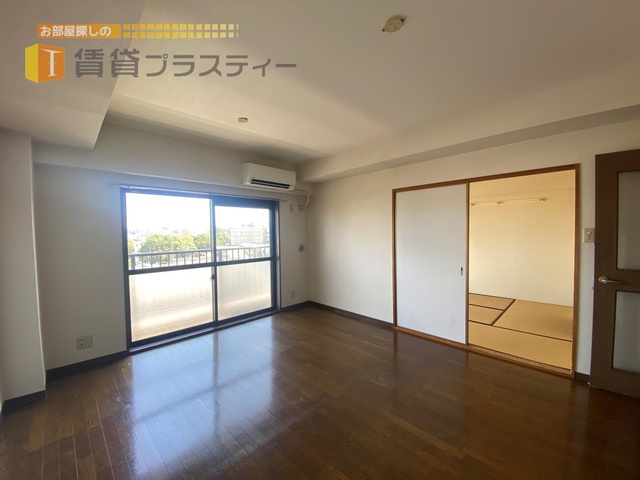 居室・リビング　家族団らんの場