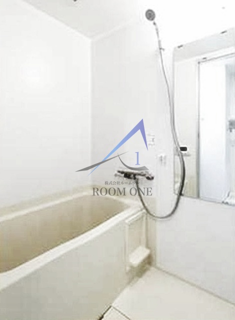 バス・シャワールーム　お風呂です。