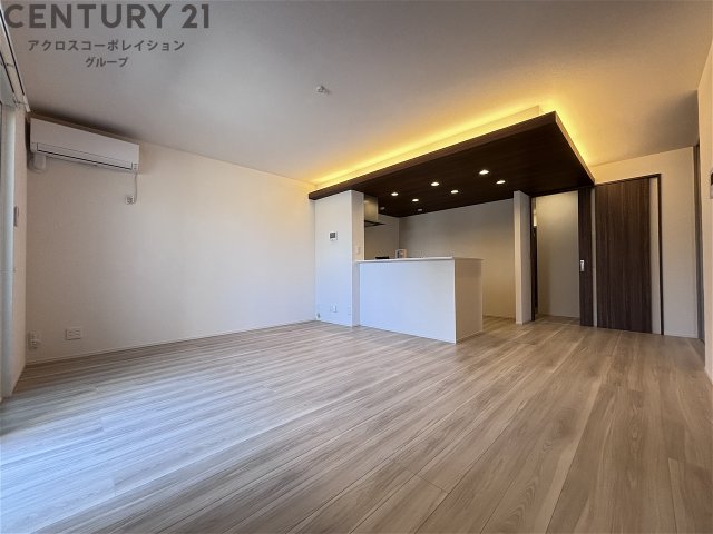 居室・リビング　ゆったり過ごせる居間です