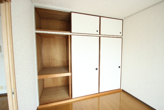 収納　※別部屋の写真です
